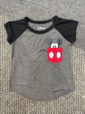 Disney Girls' Grey & Black Mickey Mouse Pocket Tee with Red Accent